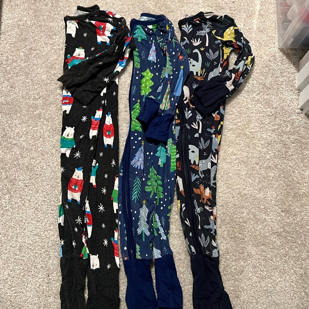 Little sleepies 6-12 month bundle